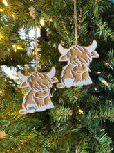 Load image into Gallery viewer, Highland Cow Christmas Ornament