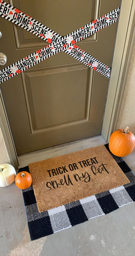 Trick or Treat smell my feet | Halloween Doormat | Halloween Decor | Welcome Mat | Home Doormat | Fall Doormat