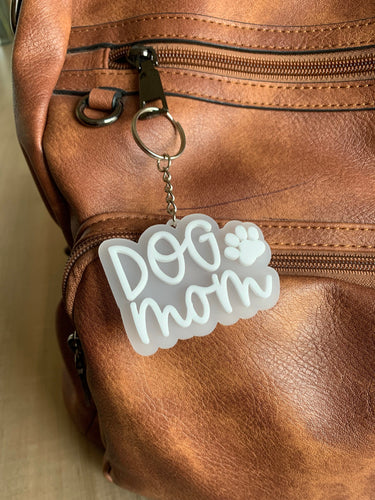 Dog mom keychain | acrylic